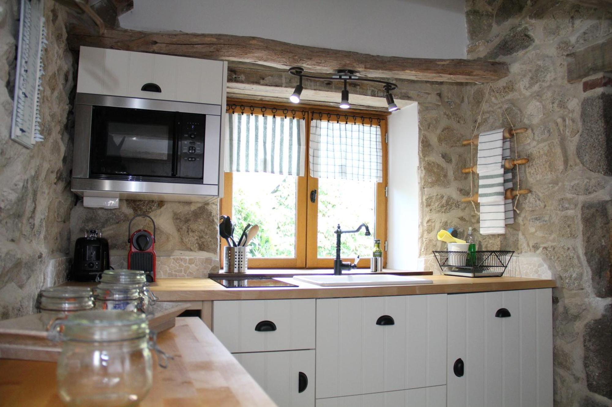 Bed and Breakfast La Belle Ame Saint-Priest-des-Champs Номер фото