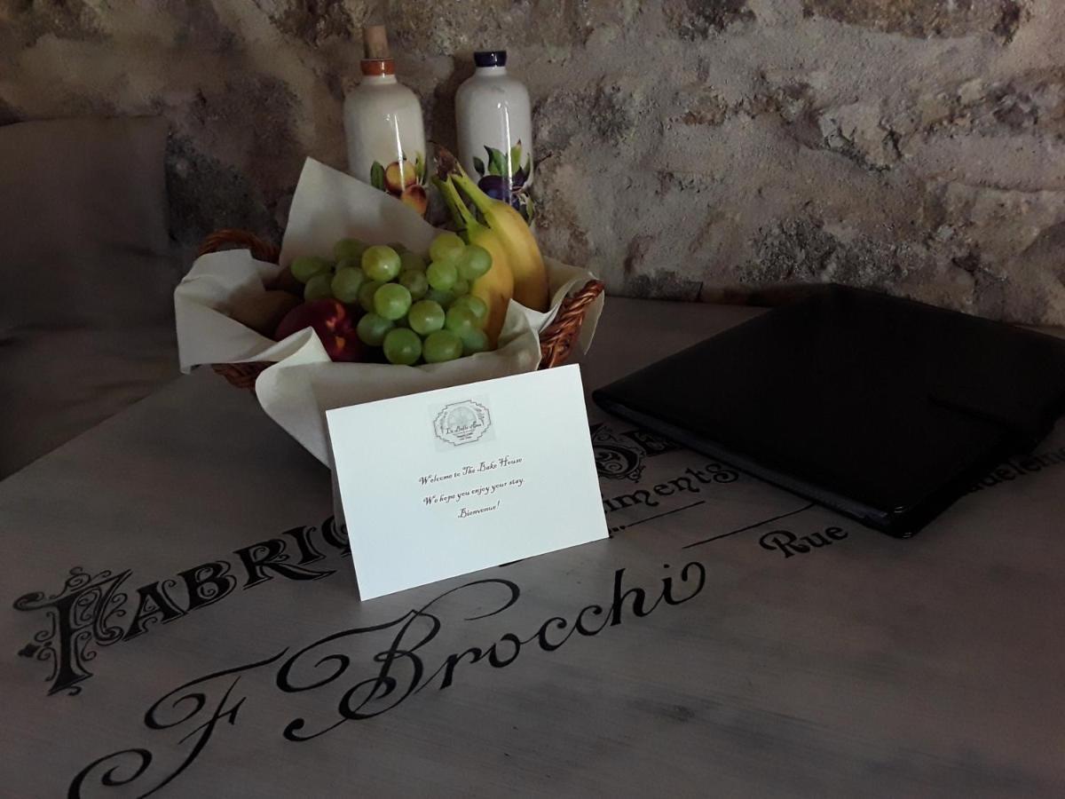 Bed and Breakfast La Belle Ame Saint-Priest-des-Champs Экстерьер фото